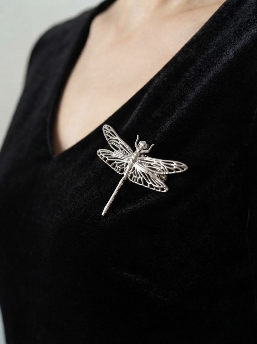 Sterling Silver Dragonfly Brooch – Nature-Inspired Pin