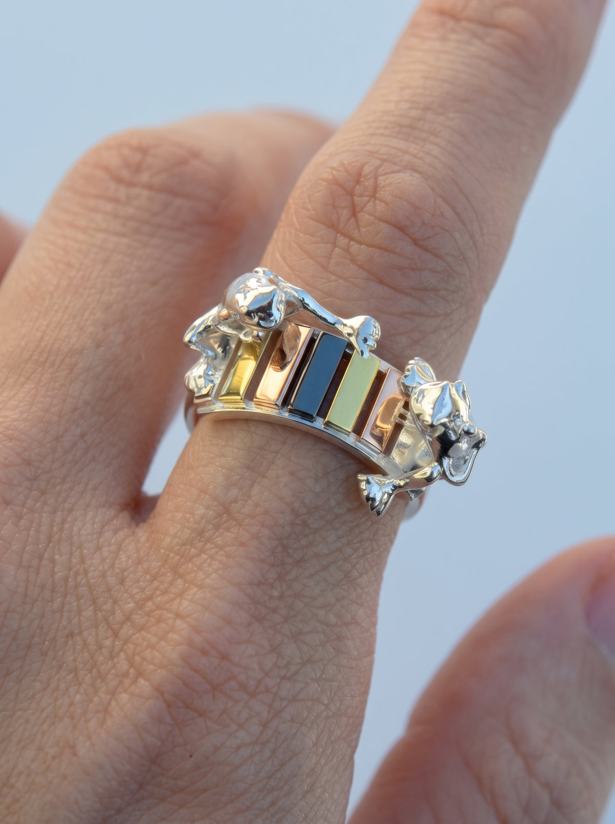 Frogs on the Rainbow Keys Ring – Whimsical Miniature Xylophone Sculpture