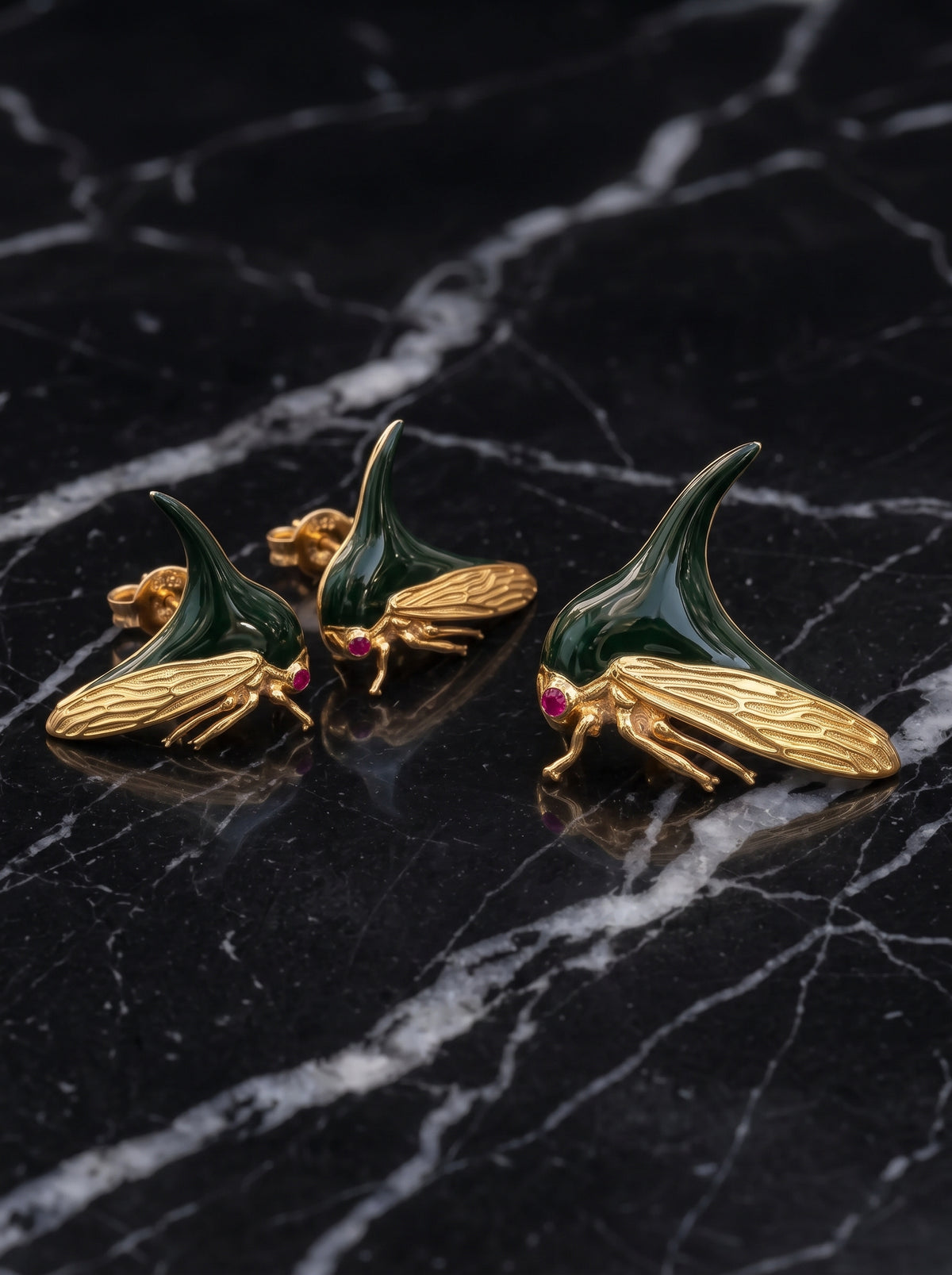 Treehopper Pendant – Deep Green Enamel & Gold‑Plated | Nature‑Inspired Insect Jewelry - Pendant