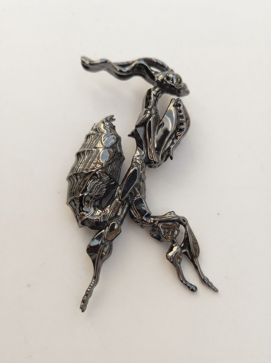 Ghost Mantis Pendant – Nature Inspired Insect Jewelry