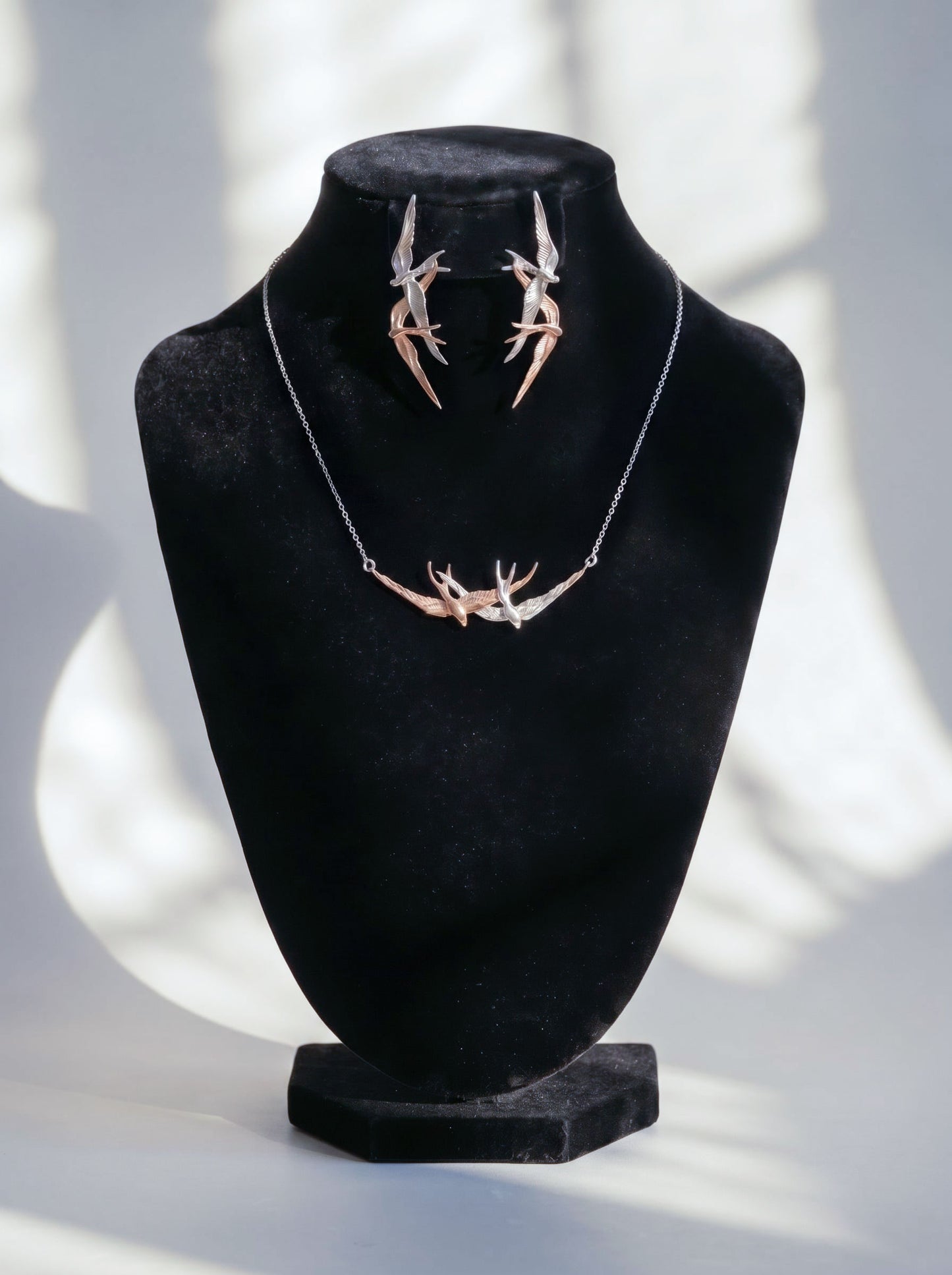 Swallow Flight Necklace – Sterling Silver, Rose Gold, or 14k Gold‑Plated