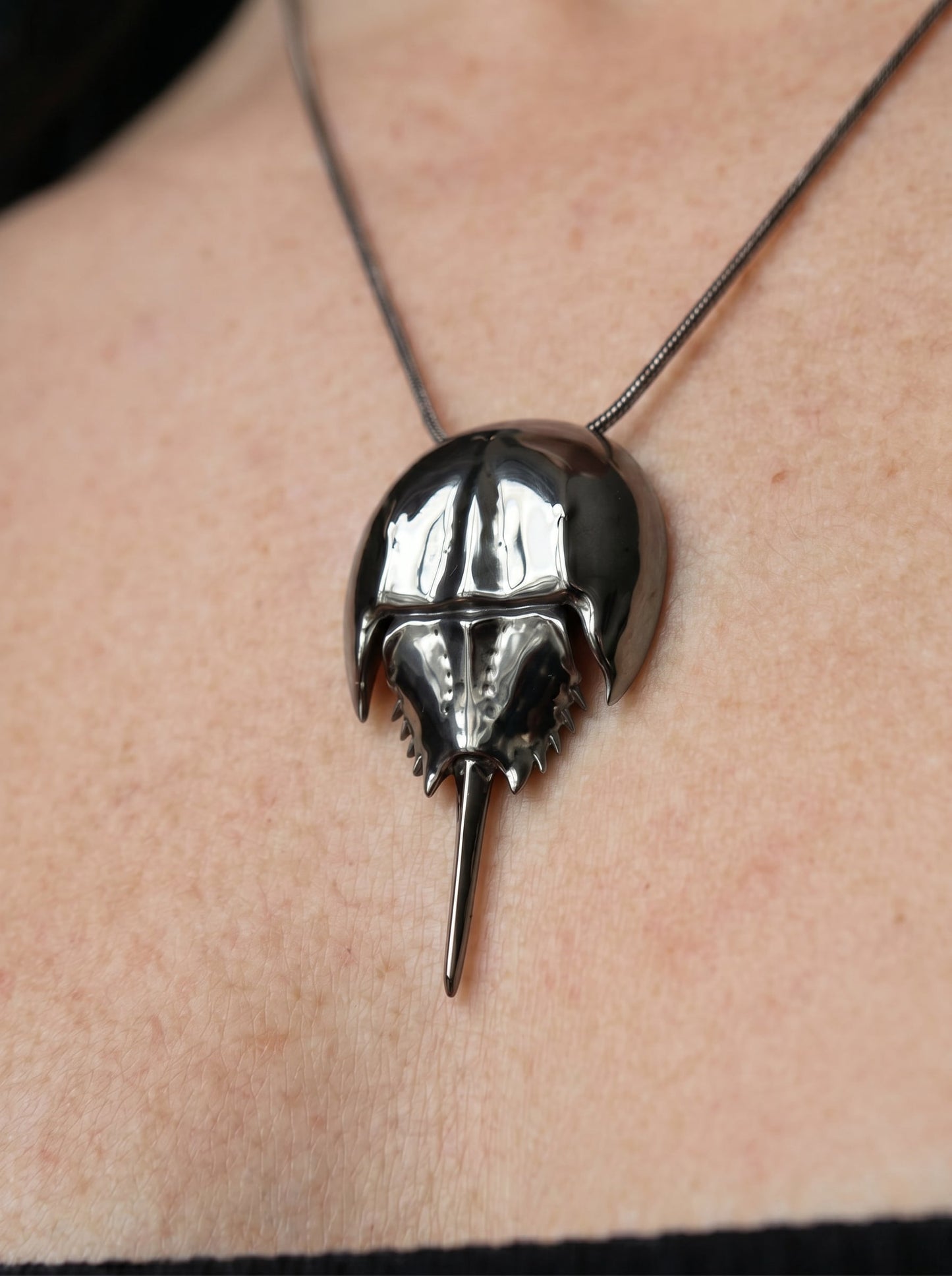 Articulated Horseshoe Crab Pendant – Fossil Necklace in Silver & Gold
