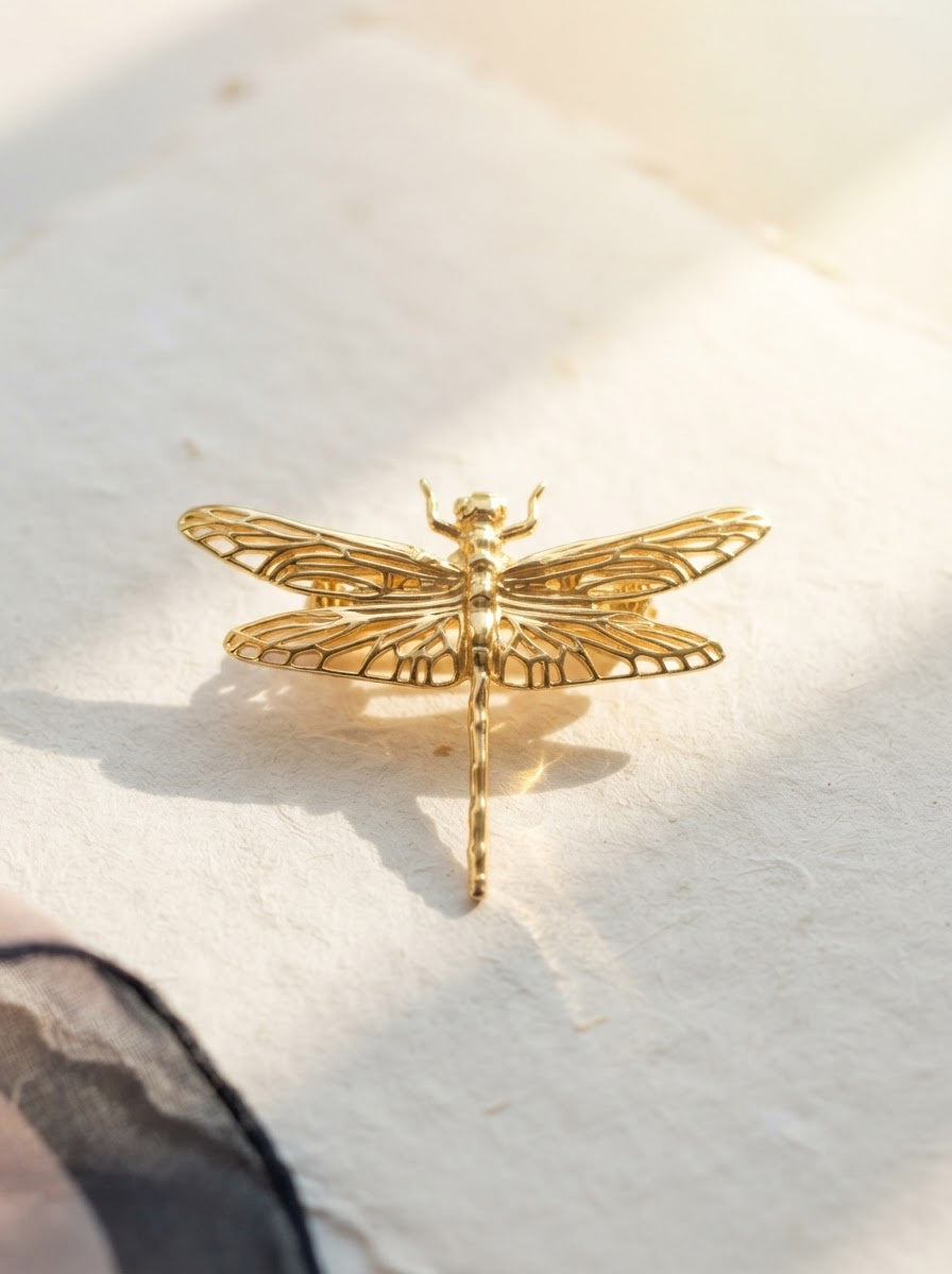 Sterling Silver Dragonfly Brooch – Nature-Inspired Pin