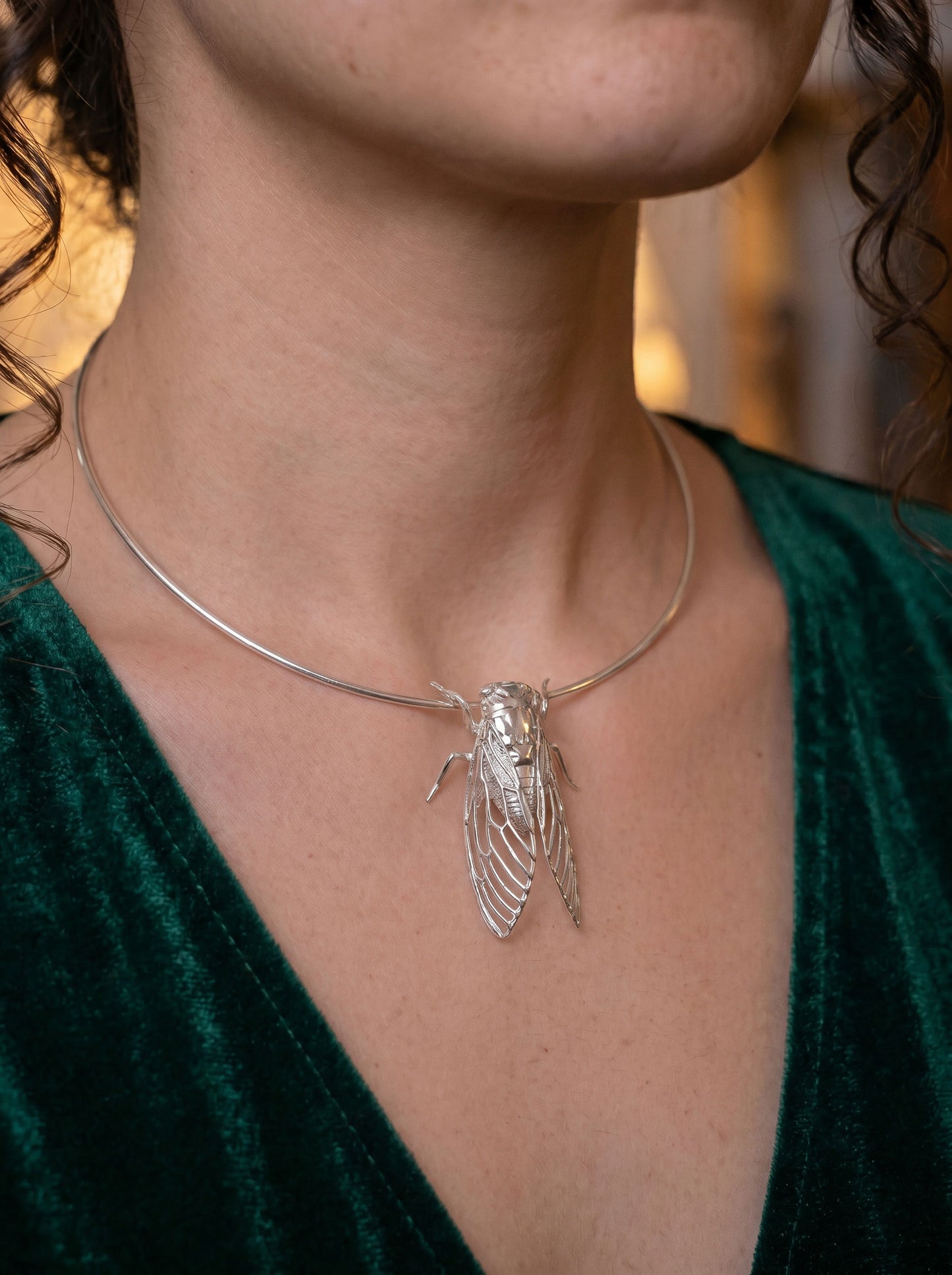 Cicada Pendant | Nature‑Inspired Sculptural Jewelry