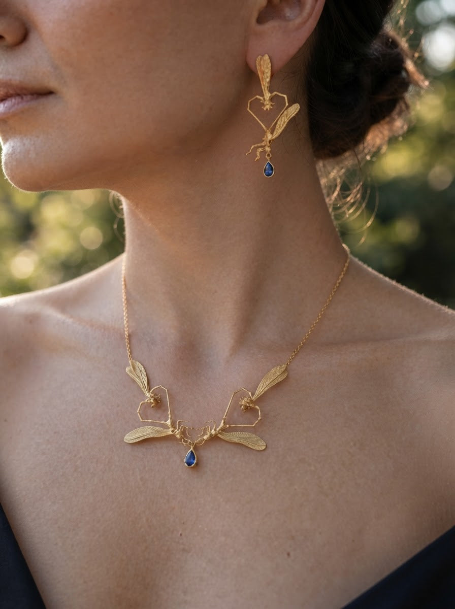 Dragonfly Love Necklace — Gold or Silver with Pear‑Cut Stone