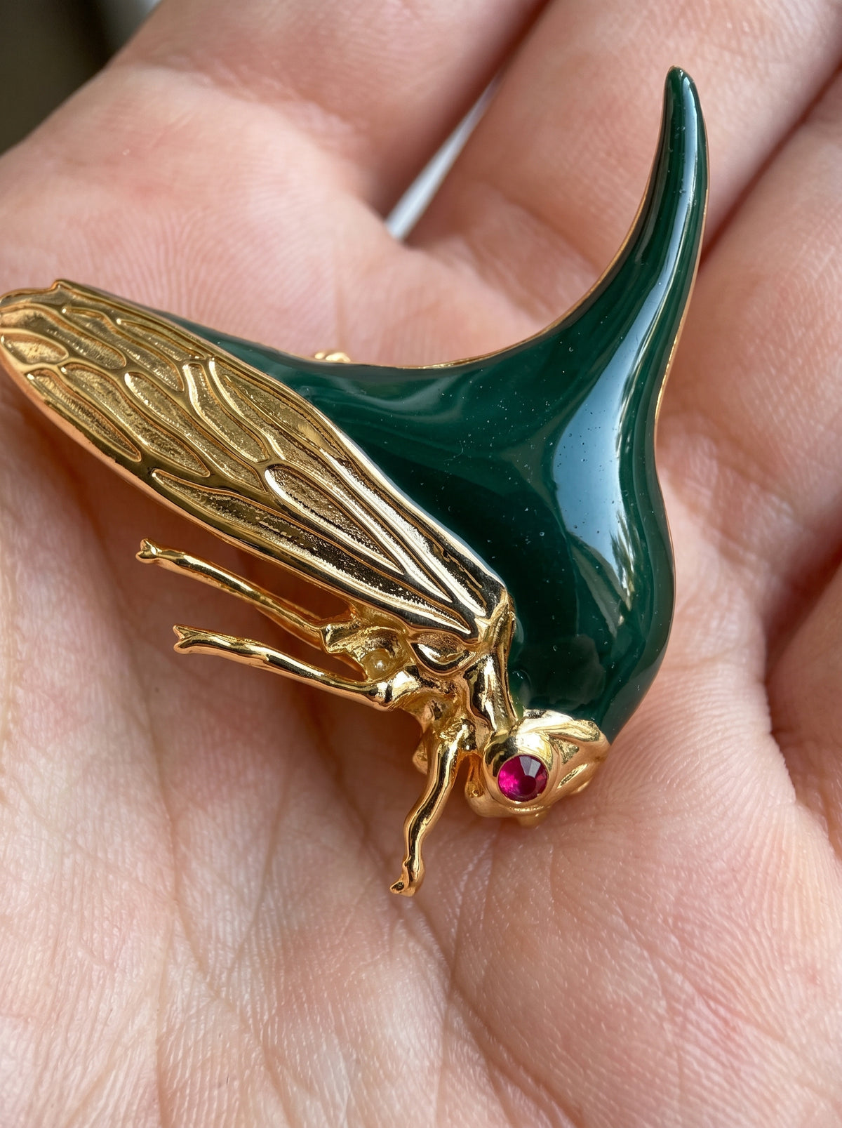 Treehopper Pendant – Deep Green Enamel & Gold‑Plated | Nature‑Inspired Insect Jewelry - Pendant