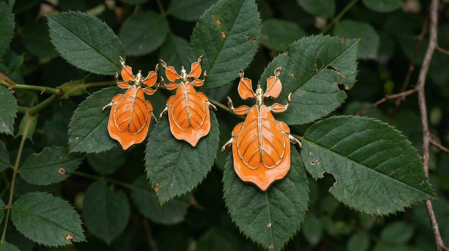Phylliidae Leaf Insect Pendant –Orange Enamel | Nature‑Inspired Sculptural Jewelry (Copy)