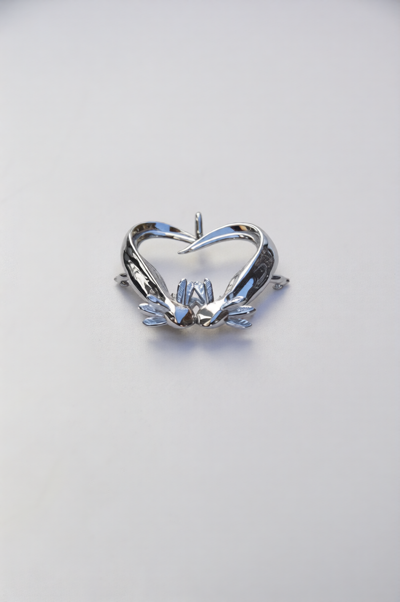 Axolotl Love Pendant – Heart-Shaped Axolotl Necklace in Silver & Rhodium | Anna Reikher Jewelry