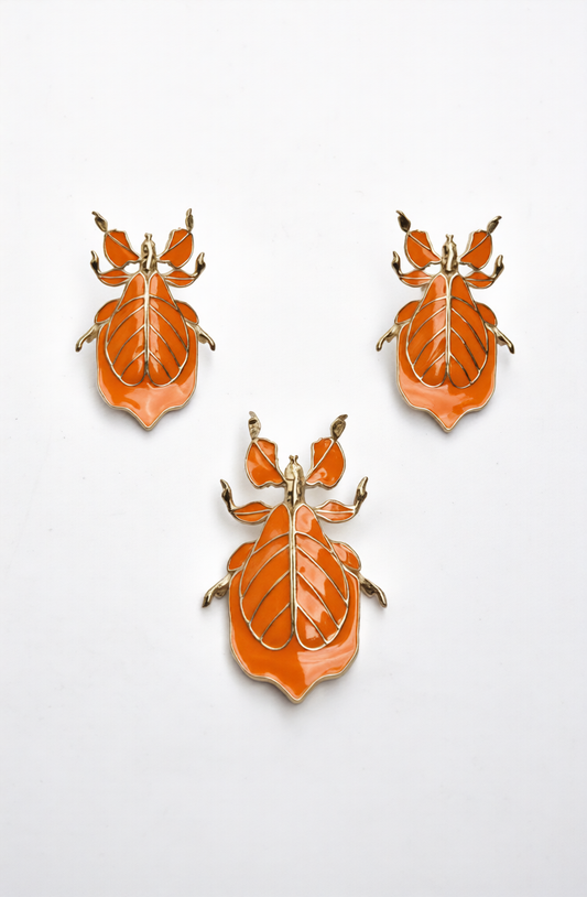 Phylliidae Leaf Insect Pendant –Orange Enamel | Nature‑Inspired Sculptural Jewelry (Copy)