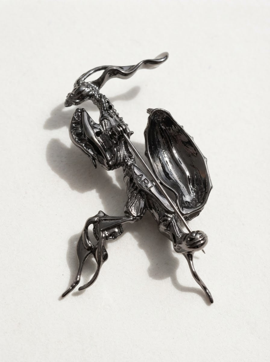 Black Crystal Ghost Mantis Brooch – Collectible Entomology Jewelry