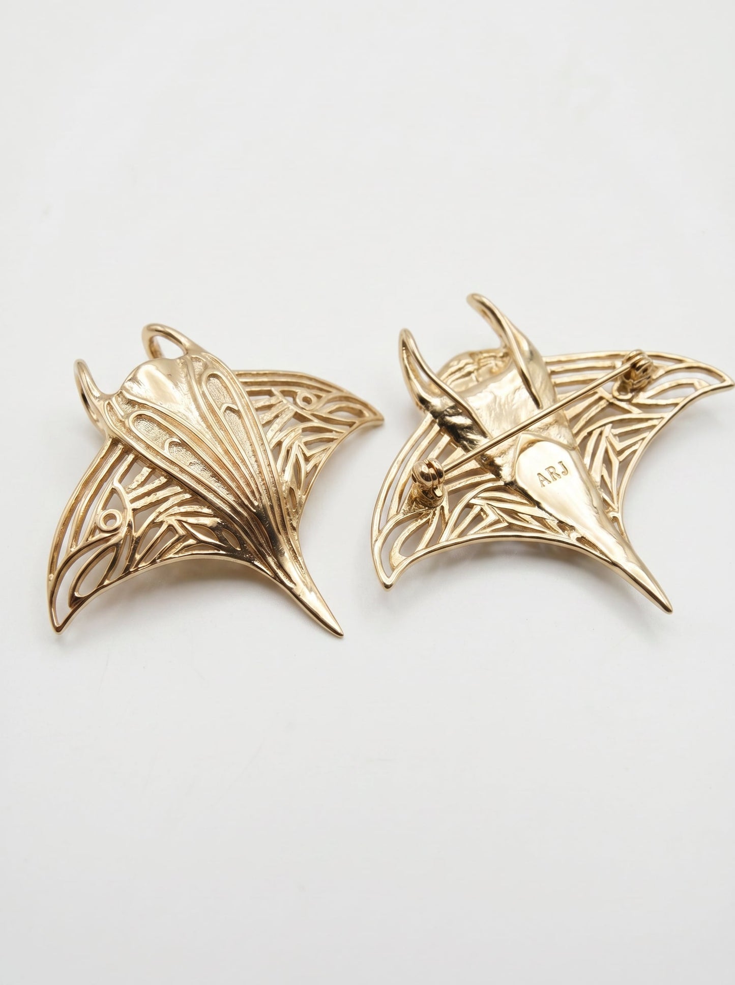 Manta Ray Brooch | Sculptural Marine Life Jewelry by Anna Reikher