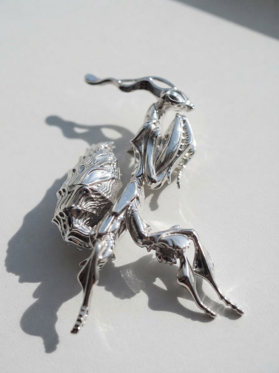 Ghost Mantis Brooch – Entomology Inspired Jewelry